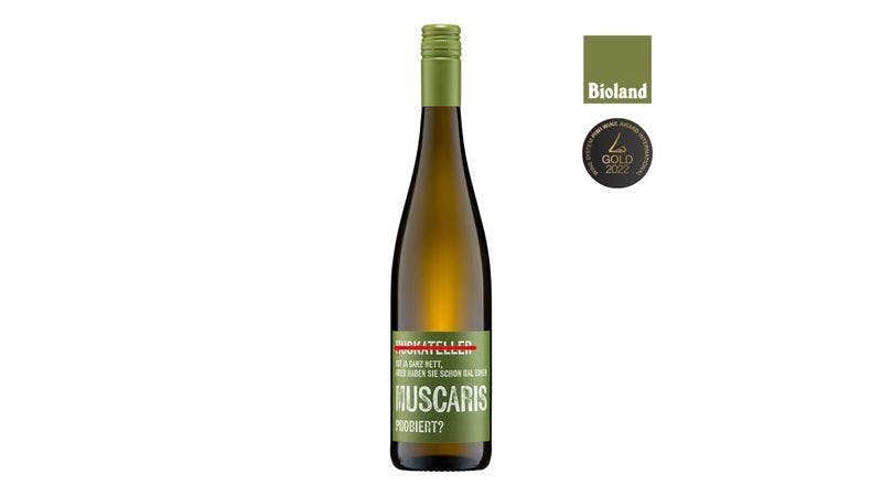 Muscaris - feinherb ausgebauter Weißwein, Kreuzung aus Rebsorten gelber Muskateller und Solaris